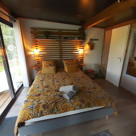Camping Etang Du Camp Senergues Exterior foto